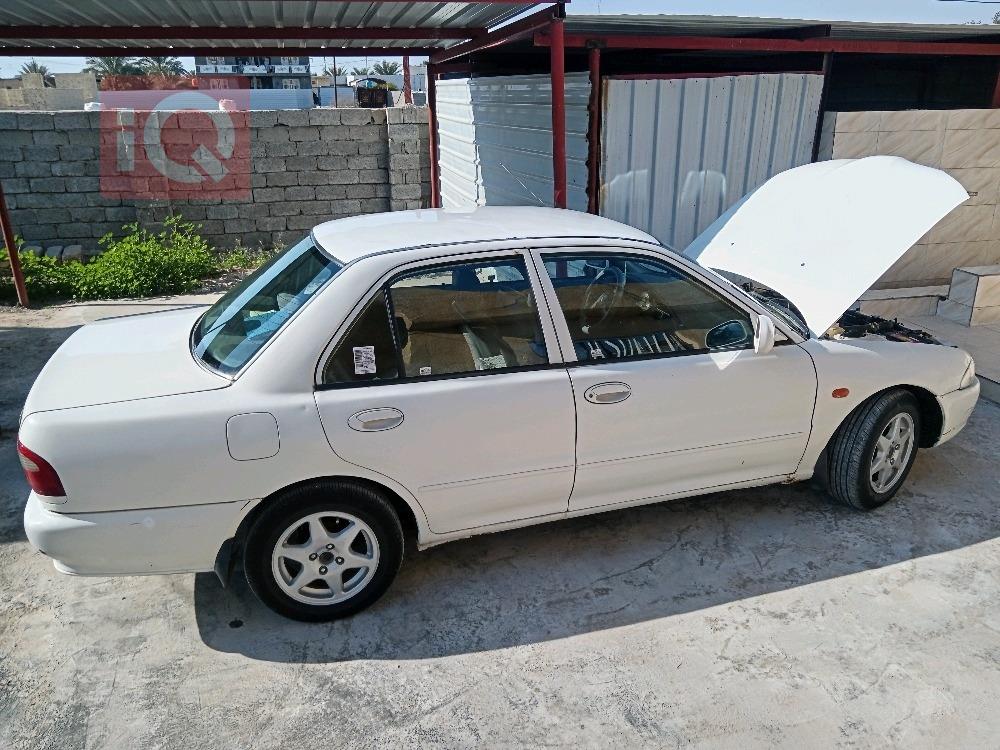 بروتون ويرا